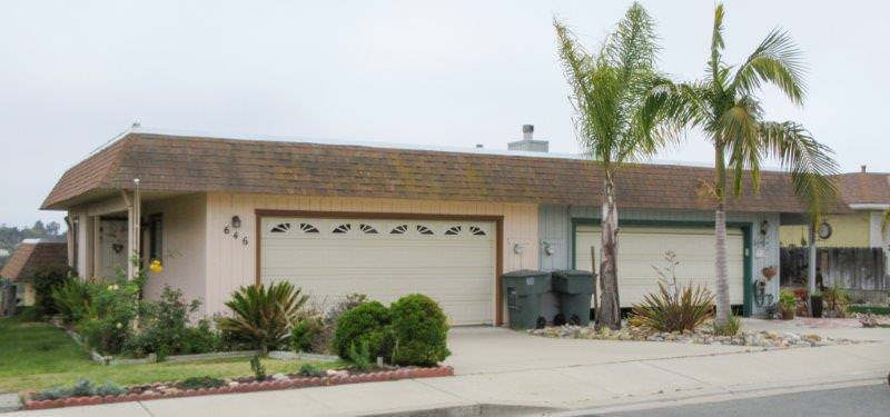 Vista Pacifica Pismo Beach Homes on Street with Manstard roof Vista Pacifica Pismo Beach Homes on Street with Manstard roof